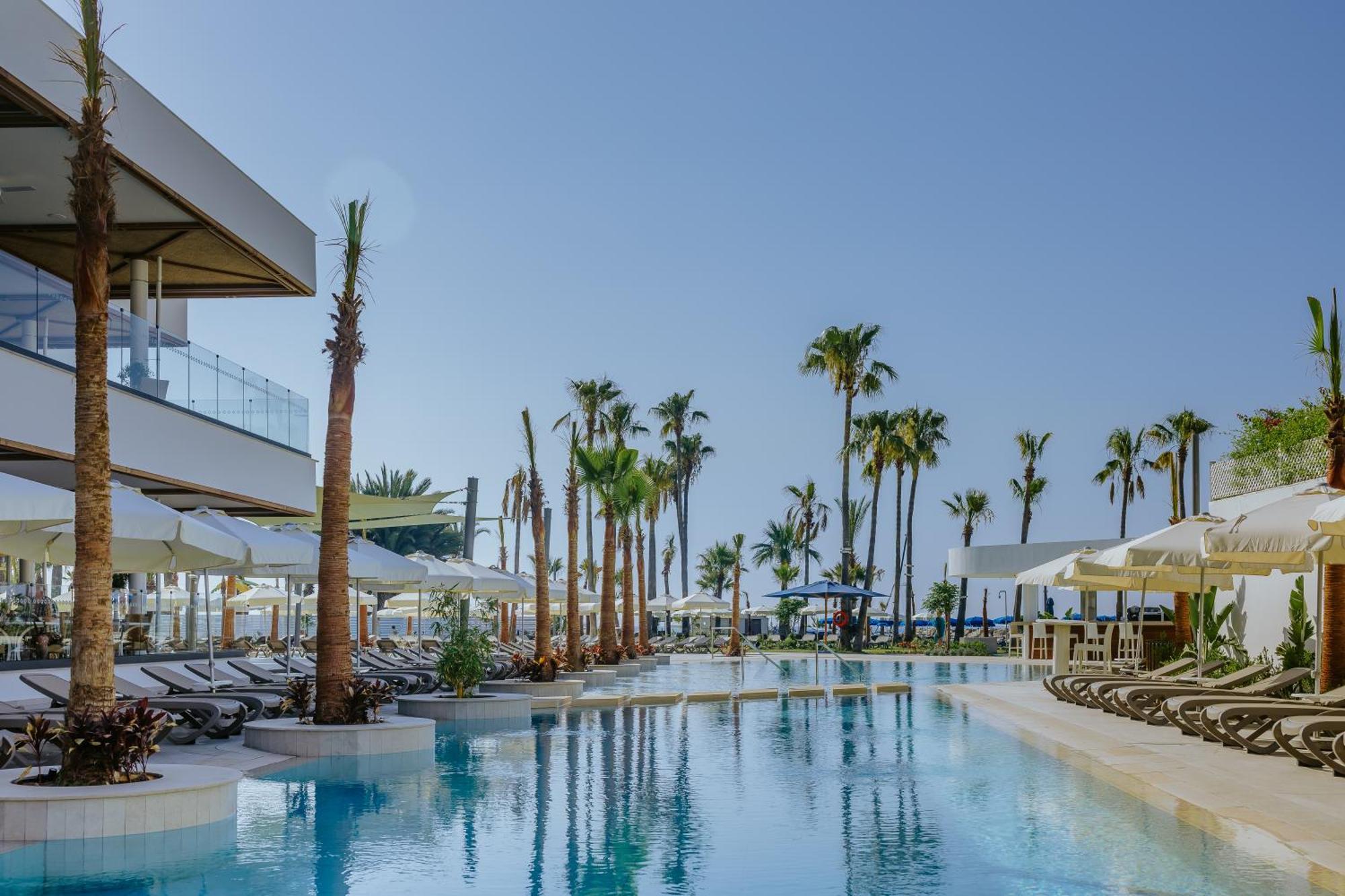 Resort Lordos &